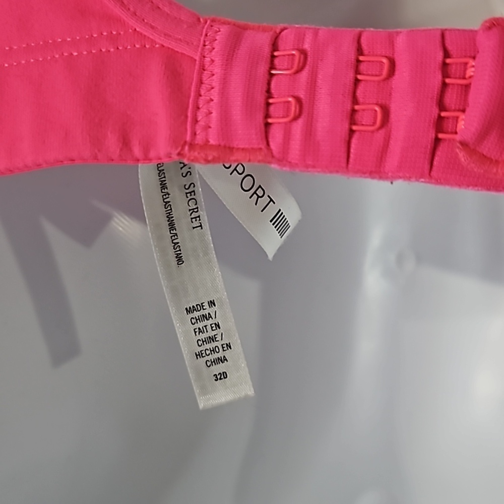 Victoria's Secret Sport hot pink sports bra - Picture 5 of 6